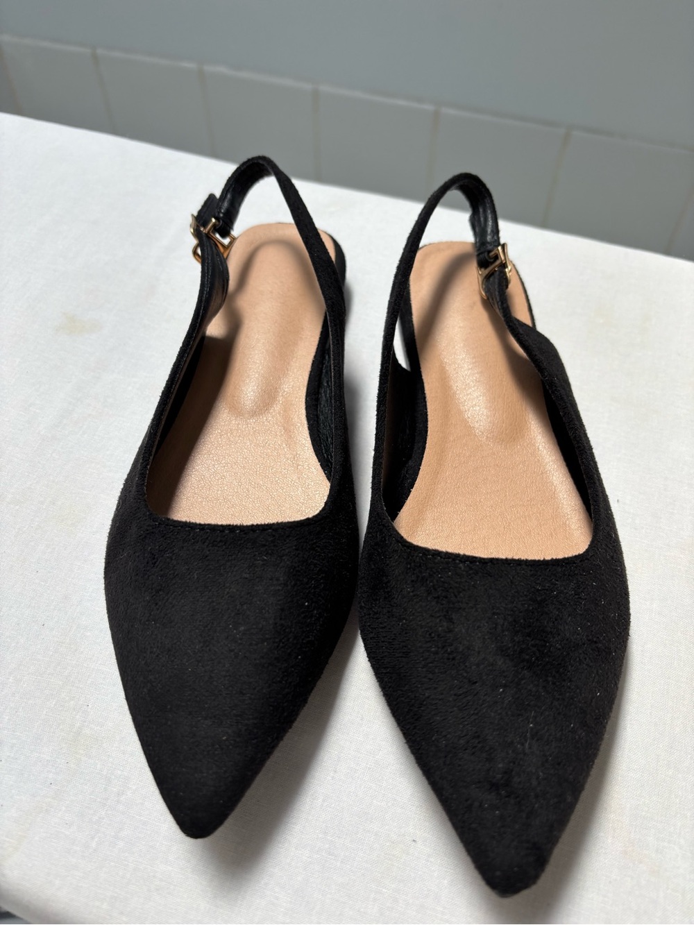 Black Pointed Slingback Flats - Women's Elegant Slip-On